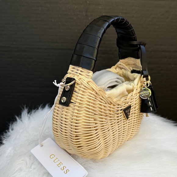 New GUESS Sveiney Straw Mini Shoulder Bag - Picture 5 of 11